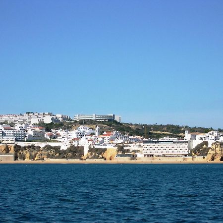 Villa Eber: Poolside Apartments Near Old Town Albufeira Exterior photo